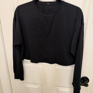 Black Lululemon Cropped Long Sleeve